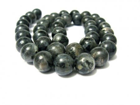 14 mm larvikit-schwarzer-labradorit-edelstein-strang